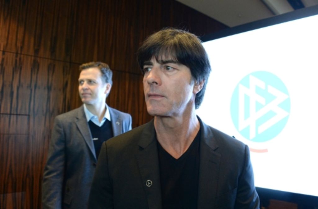 Die Fotos von der Pressekonferenz des DFB am Montag in Stuttgart mit Joachim Löw und Oliver Bierhoff.