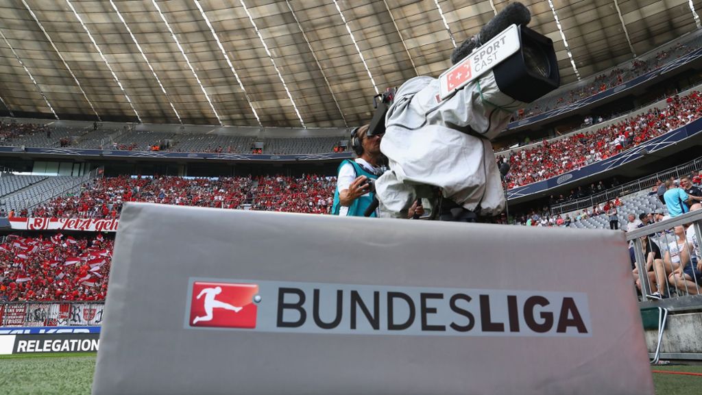  Für VfB-Fans bringt die kommende Bundesliga-Saison Änderungen mit sich, so gibt es zukünftig zwei neue Anstoßzeiten. Doch nun ist auch klar, dass nicht mehr alle Spiele im TV kommen. 