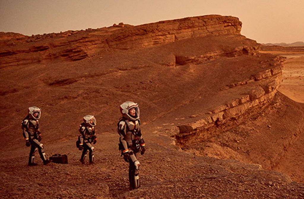 „Mars“ ist eine Mischung aus Doku und Serie – und handelt vom Menschheitstraum: der Besiedlung des roten Planeten durch unsere Spezies.