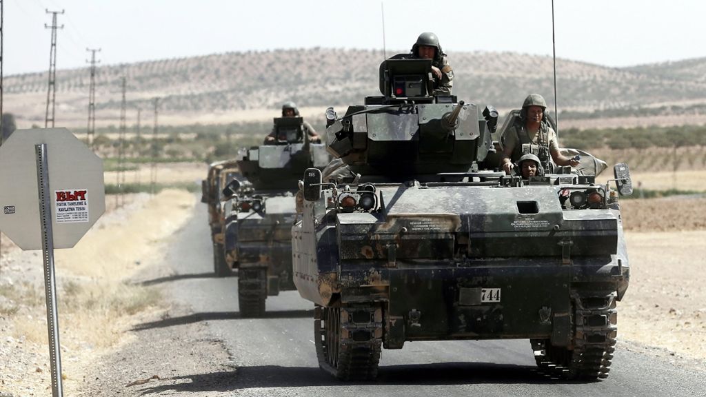 Konflikt in Syrien: Türkei greift Ort unter kurdischer Kontrolle an