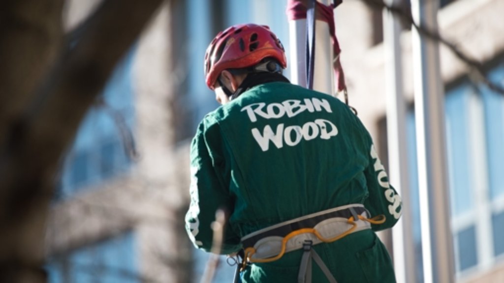Geplanter Akw-Rückbau: Robin Wood protestiert vor Stuttgarter Umweltministerium