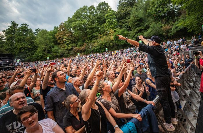 Fury In The Slaughterhouse in Stuttgart: 4500 Fans feiern Band auf dem Killesberg