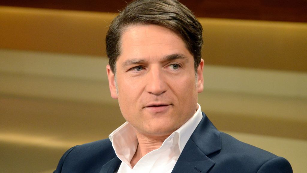 TV-Doku: „Die empörte Republik“: Jakob Augstein hofft auf Debatten, die „weiblicher“ werden