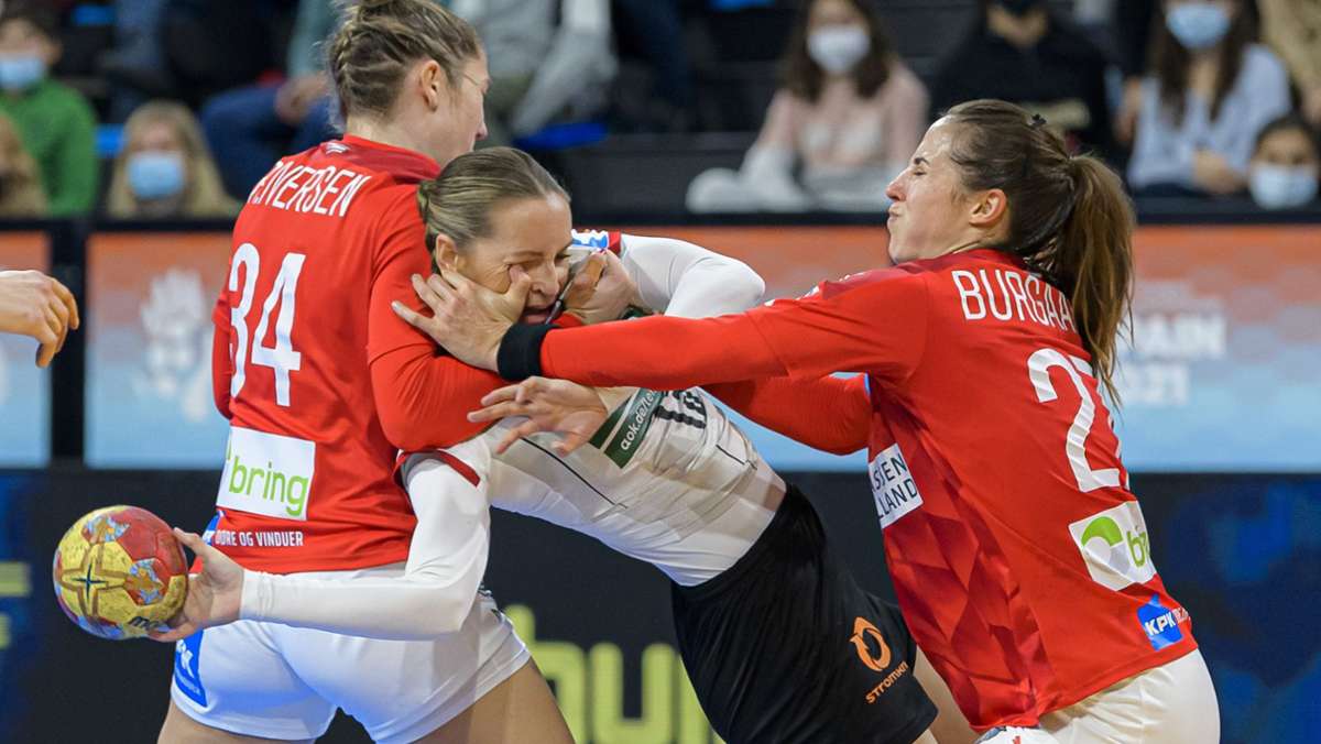  Die deutschen Handballerinnen haben zum Abschluss der WM-Hauptrunde in Spanien gegen Dänemark ihre erste Niederlage im Turnierverlauf kassiert. 