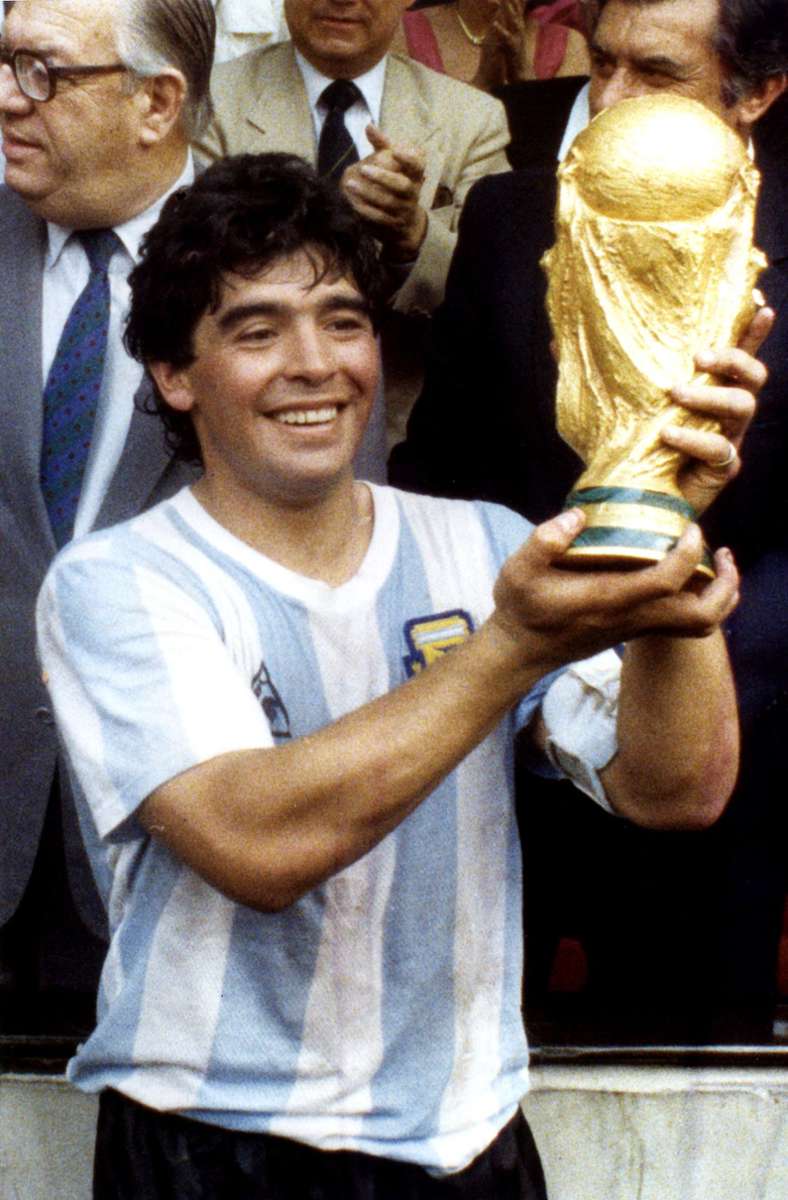 ...darunter den Sieg bei der Fußball-Weltmeisterschaft 1986 in Mexiko.