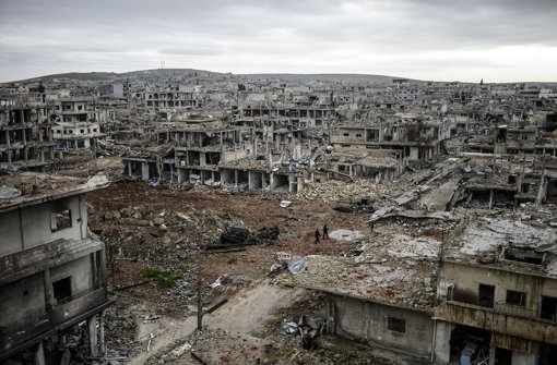 Die verbliebenen Bewohner von Kobane führen ein Leben in Trümmern. Foto: AFP