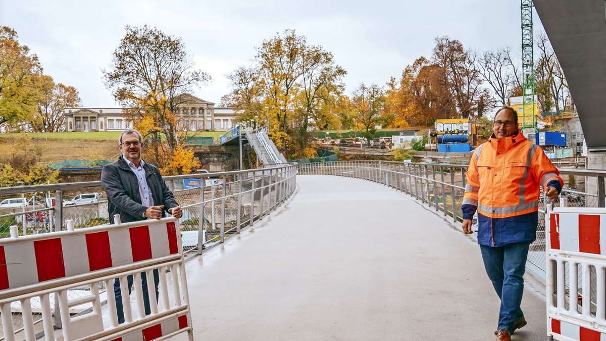 Stuttgart: Fußgängersteg zum Rosensteinpark eröffnet