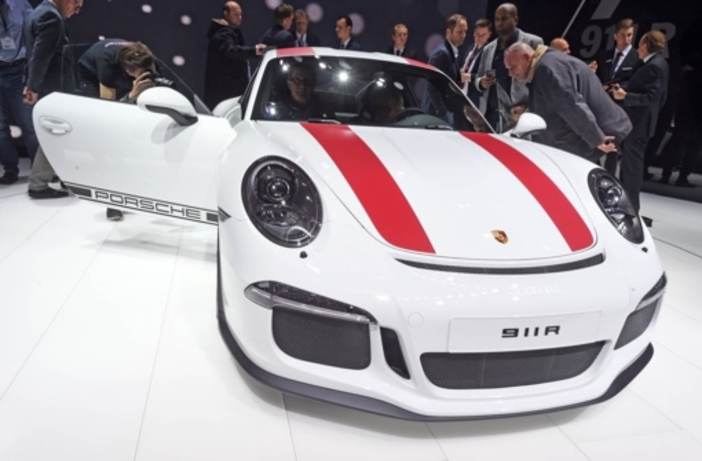 Porsche zeigt den Porsche 911 R. Mehr Modelle sehen Sie in unserer Bildergalerie.