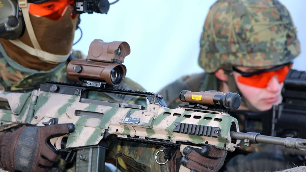 Krieg in der Ukraine: Ein Schattenhaushalt für die Bundeswehr
