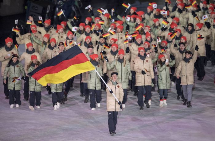 Wer darf die deutsche Fahne tragen?
