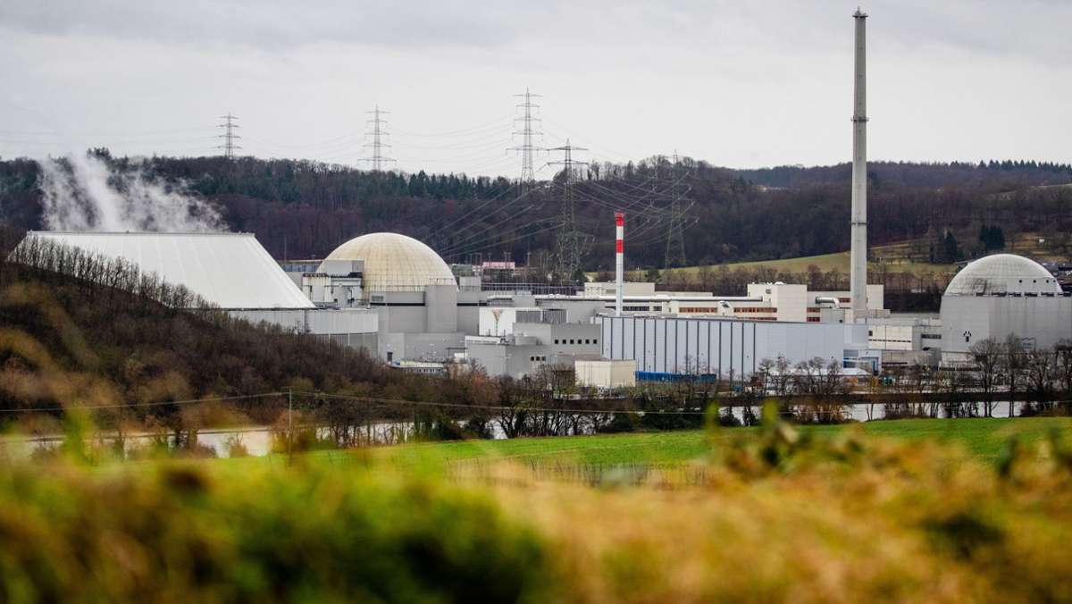  Baden-Württembergs Ministerpräsident Winfried Kretschmann hält die Pläne der EU-Kommission für ein „grünes Label“ für Atomkraftwerke für falsch. 