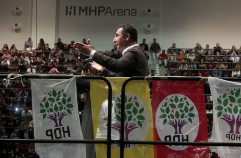 Auch Cem Özdemir von den Grünen hielt eine Ansprache.