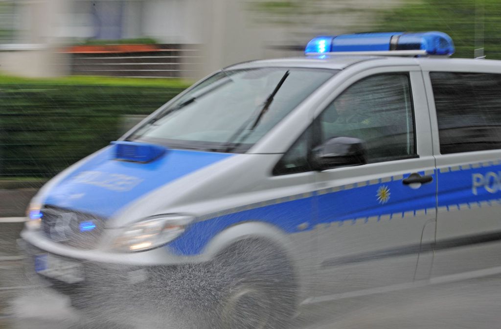 Ein unbekannter Täter hat laut Polizei zwei Mädchen in Esslingen begrapscht. Foto: dpa