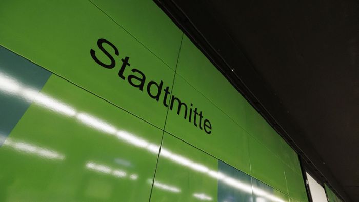 Wieder junge Frau auf S-Bahn-Steig  sexuell belästigt – Zeugen gesucht
