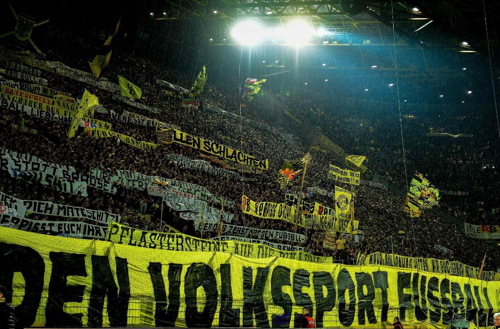 RB Leipzig hat die Vorfälle scharf verurteilt und den BVB zum Handeln aufgefordert.