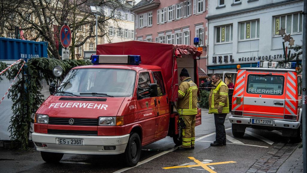 Esslingen: Feuerwehr birgt Propangasflasche