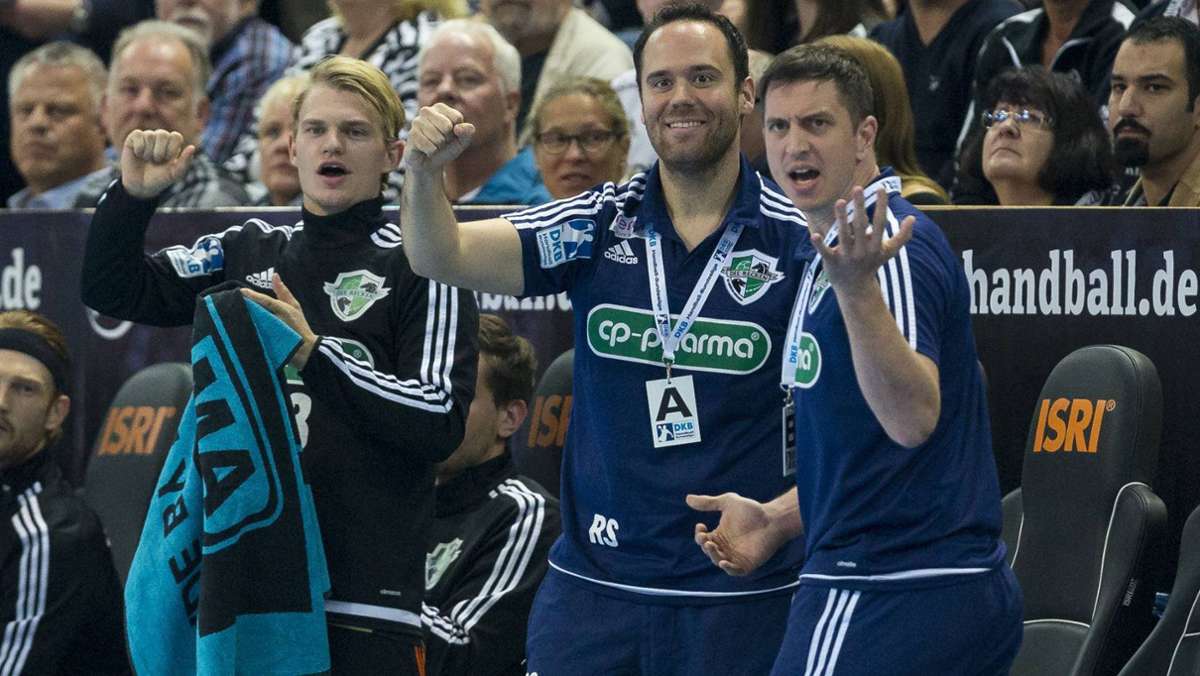  Roi Sanchez war in Hannover der Assistent von Jens Bürkle. Jetzt treffen die beiden als Handball-Cheftrainer beim brisanten Derby TVB Stuttgart gegen HBW Balingen-Weilstetten aufeinander. 