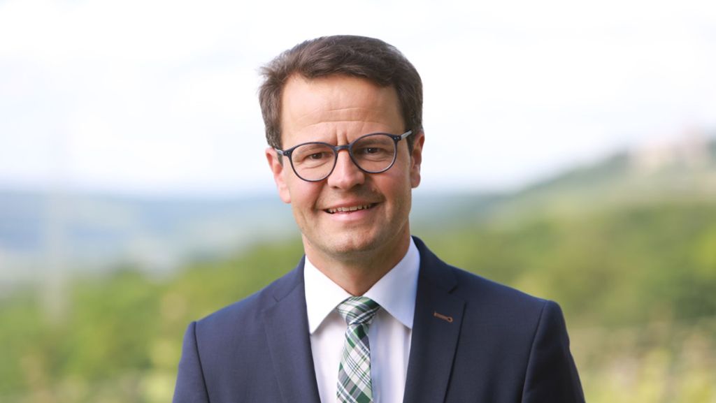  Der CDU-Bewerber Marco Steffens hat die Oberbürgermeisterwahl in Offenburg im ersten Wahlgang für sich entschieden. Das hat viele überrascht. 