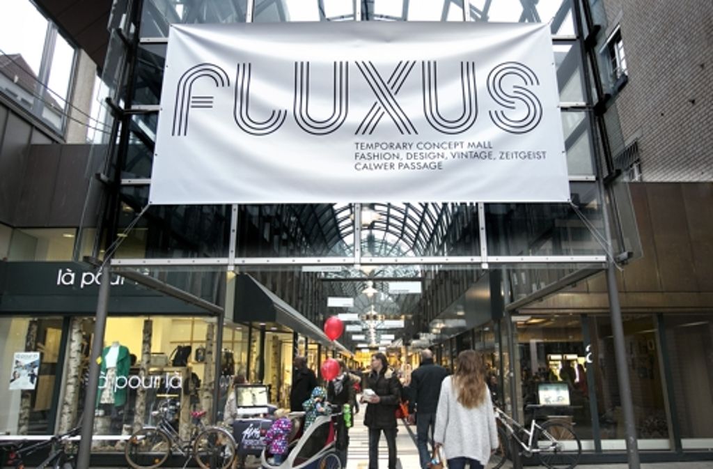 Dort ist bekanntlich das temporäre Kaufhaus Fluxus zu Gast.