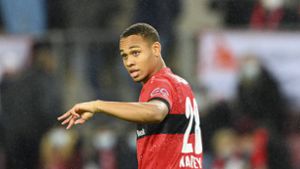 VfB Stuttgart verlängert Vertrag mit Mittelfeldspieler
