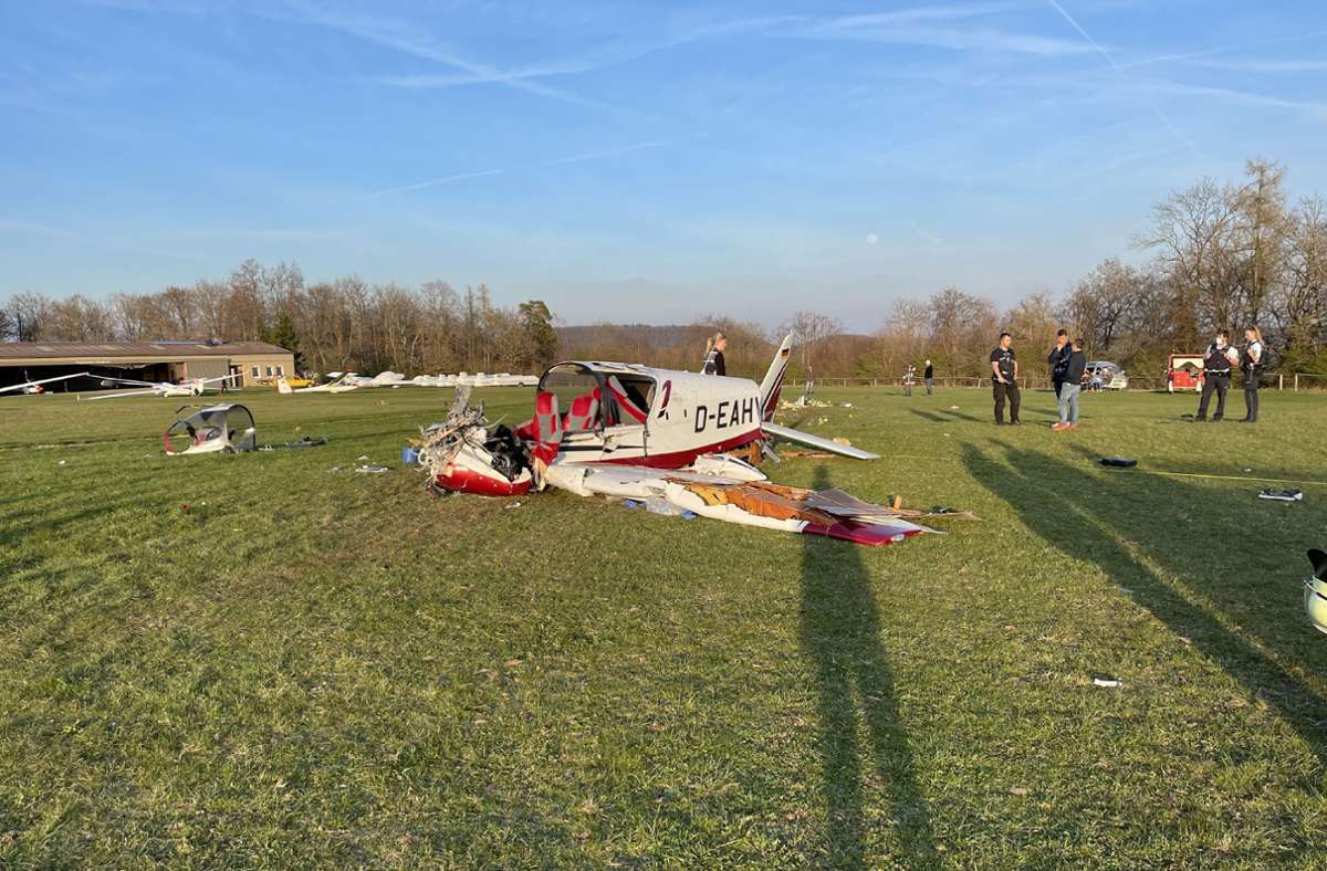 Am Freitag ist am Flugplatz in Mössingen ein Kleinflugzeug abgestürzt.