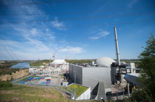 Im April 2017 haben die Abrissarbeiten an Block I des Atomkraftwerks Neckarwestheim begonnen. Foto: dpa