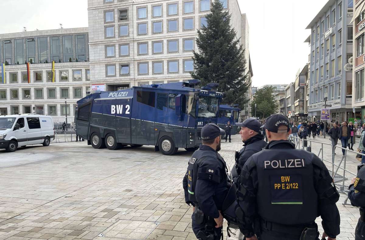 Weitere Impressionen vom Demonstrationsgeschehen in der Stuttgarter Innenstadt
