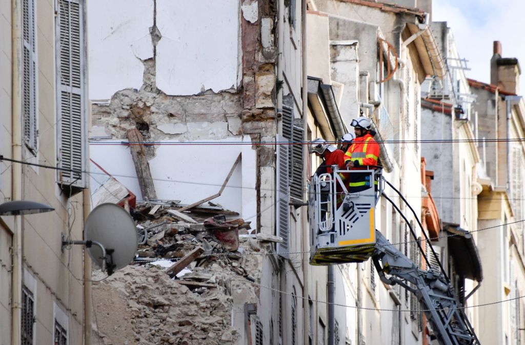 Nach den Hauseinstürzen in Marseille wird weiter eine Person unter den Trümmern vermutet.