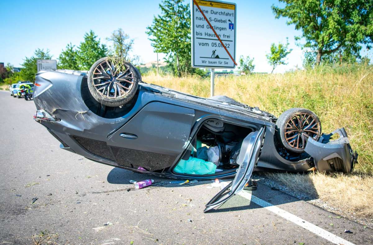 Der 34-jährige Autofahrer verletzte sich bei dem Unfall. Foto: 7aktuell.de/NR