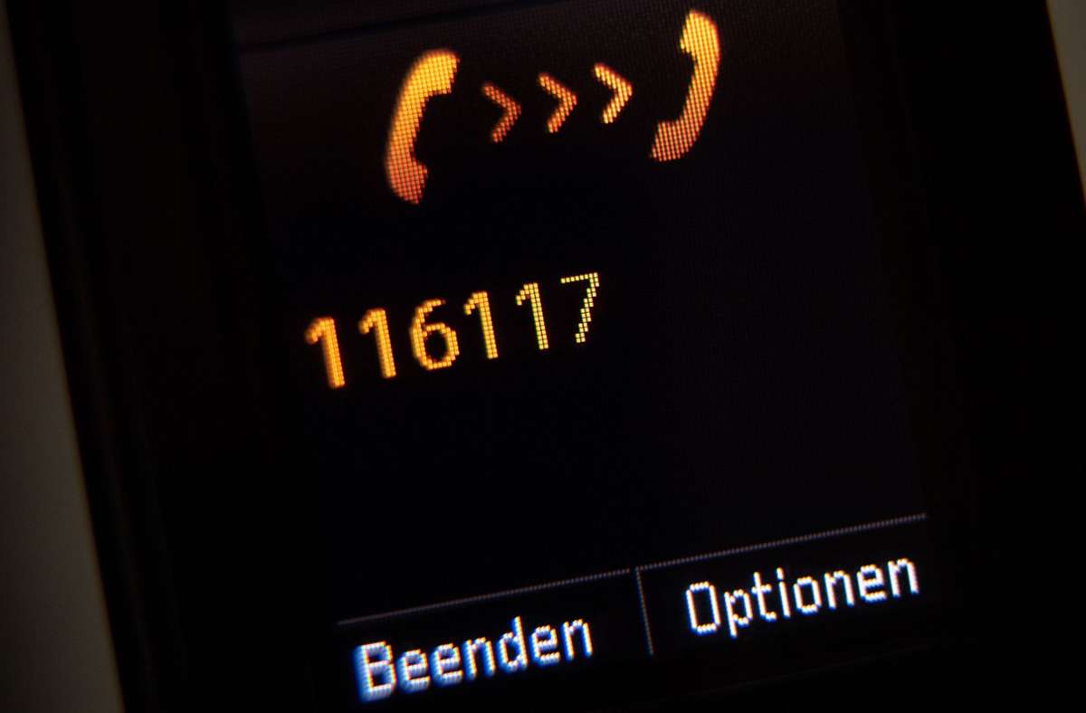 Telefonisch werden Impftermine unter der Nummer 116117 vergeben Foto: dpa/Sebastian Gollnow
