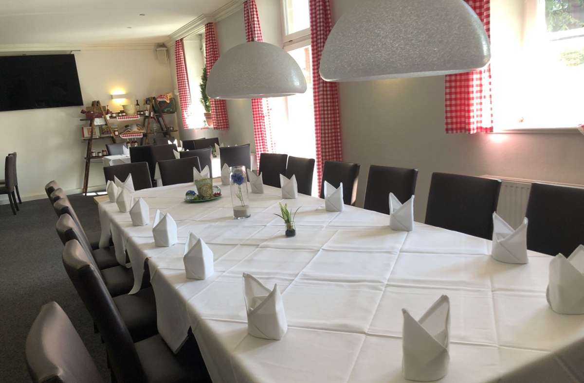 Insgesamt hat das Restaurant 300 Plätze, bei größeren Events werden auch die Nebenräume bespielt.