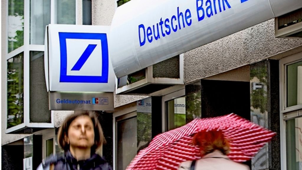 Deutsche Bank schrumpft bei Privatkunden: Deutsche Bank schließt bis zu 200 Filialen