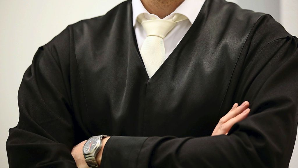 Verbot religiöser Kleidung im Gerichtssaal: Ehrenamtliche sind von Regelung ausgeschlossen