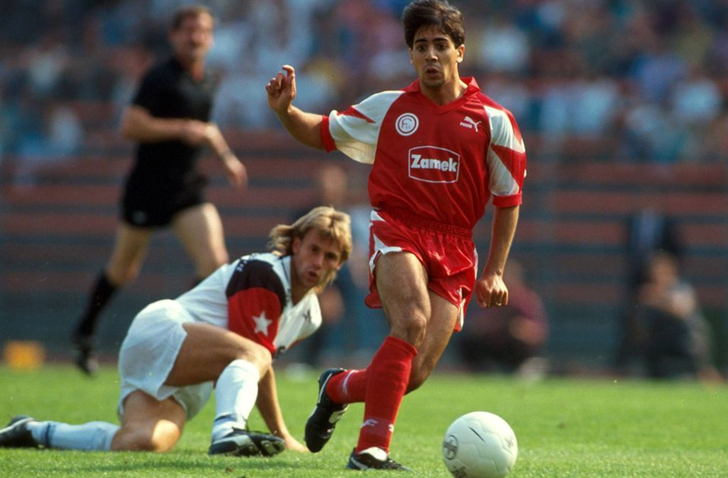 Auf Platz zehn liegt Marcello Carracedo, der 46 mal für Fortuna Düsseldorf von 1990 bis 1992 im Mittelfeld agierte. Heute arbeitet der 49-Jährige als Spielerberater.