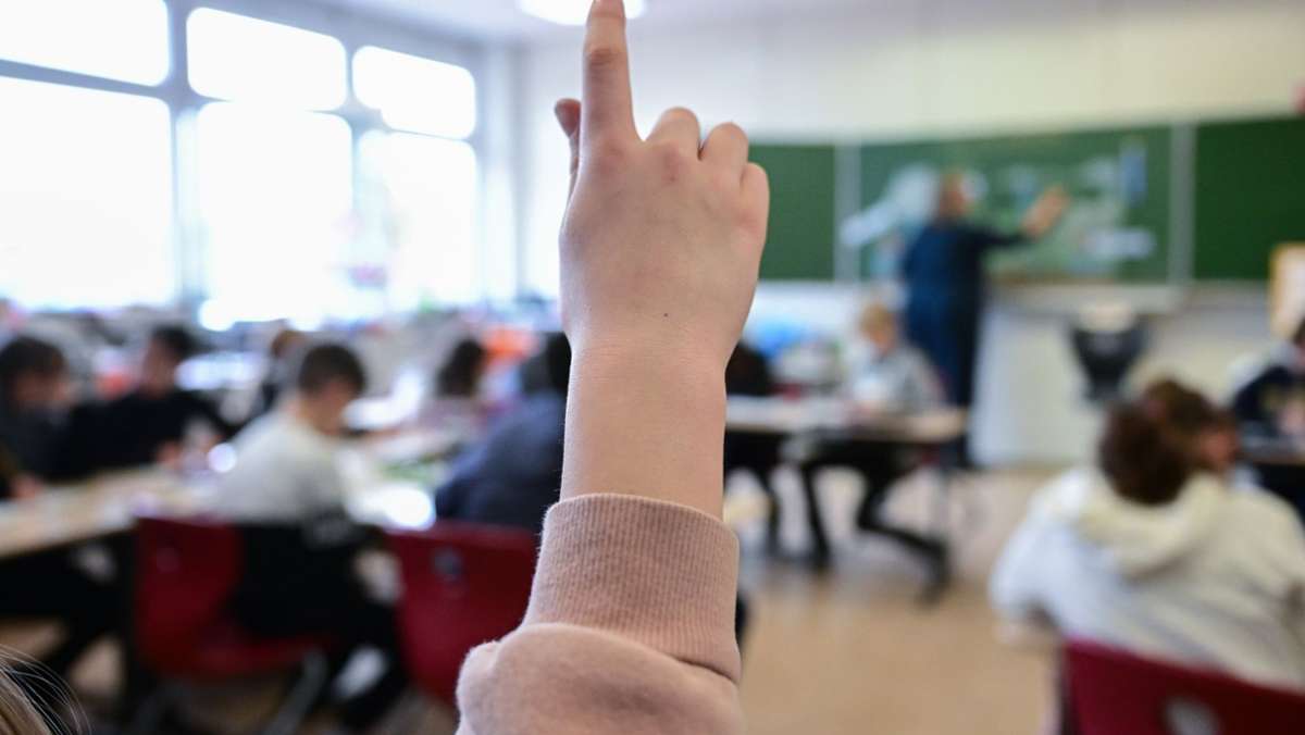 Bildung: Mit einem Euro die Demokratie in die Schule bringen