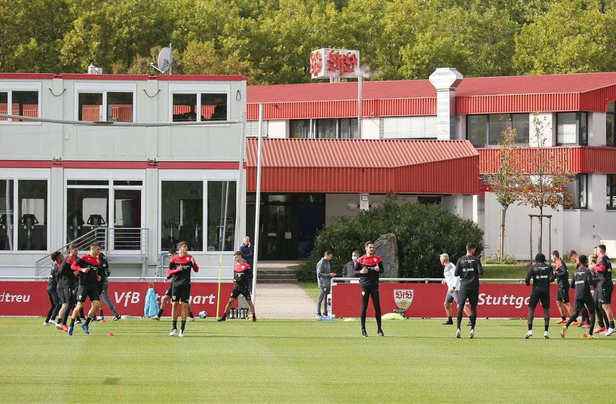 Der VfB Stuttgart hat an diesem Dienstag das Training wieder aufgenommen und ist somit in die Länderspielpausen-Phase gestartet, in der ...