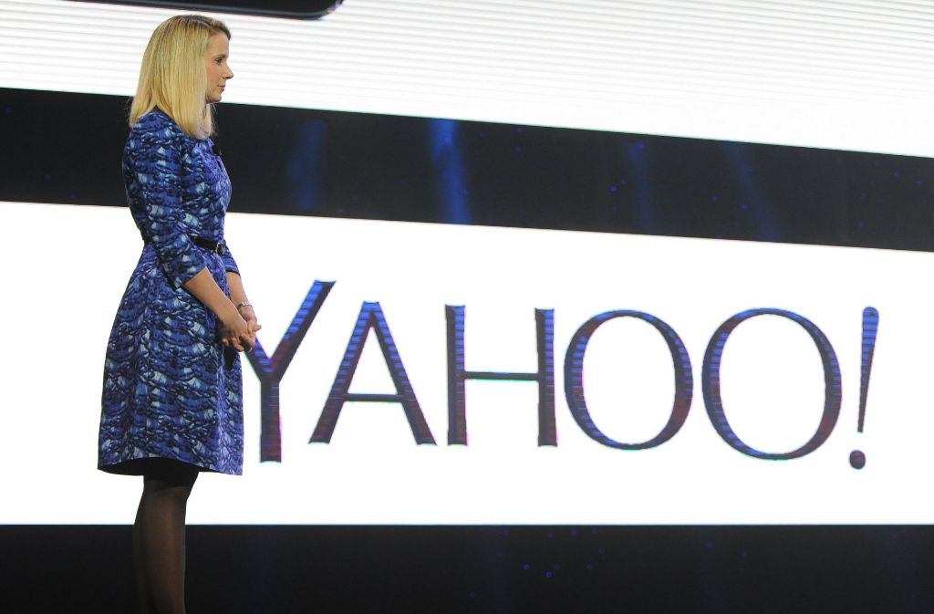 Marissa Mayer spricht 2014 auf der IT-Messe CES in Las Vegas: Die Yahoo-Chefin konnte in den vergangenen Jahren den Internetpionier nicht auf Kurs bringen. Foto: dpa