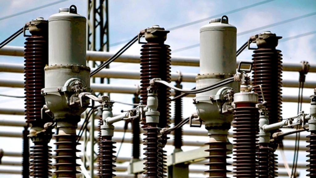  Zum 1. Januar 2013 hat die EVF die Konzession für das Göppinger Stromnetz. Nur die Leitungen gehören immer noch der EnBW. Spielt der Energieriese auf Zeit? 
