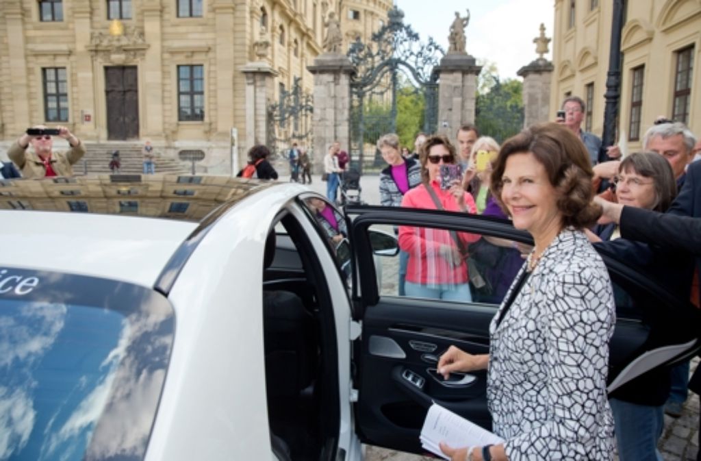 Royalen Besuch gab es an diesem Mittwoch in Unterfranken, als Königin Silvia von Schweden für eine Tagung ihrer Stiftung „World Childhood Foundation“ nach Würzburg reiste.