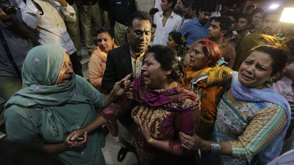 Pakistan: Mehr als 60 Tote bei Selbstmordanschlag