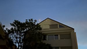 Nächtliche Himmels-Erscheinung: Was hinter dem rätselhaften Ballon über Stuttgart steckt