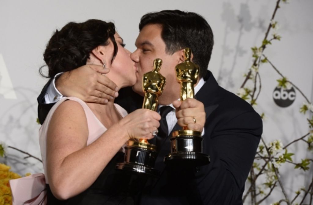Kristen Anderson-Lopez und ihr Mann Robert Lopez bekamen den Oscar für den besten Filmsong ("Let it go" aus "Frozen")