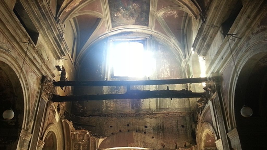 Kirchen in Italien: Neapels Kirchen bröseln vor sich hin