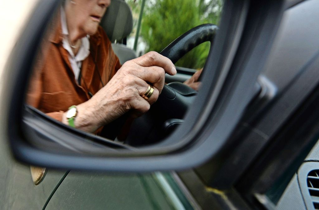 Auch Rentner werden als wandelndes Risiko eingestuft und müssen bis zu doppelt so viel zahlen wie der Durchschnittsfahrer.