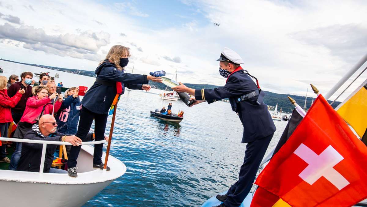 Bodensee: Deutsche und schweizerische Schiffe bilden Stern