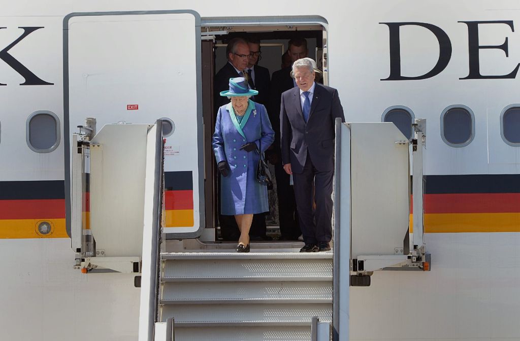 Die Queen ist in Frankfurt gelandet.