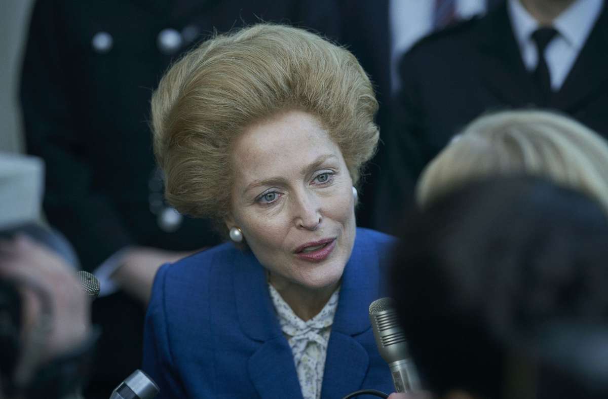 Gillian Anderson als Margaret Thatcher