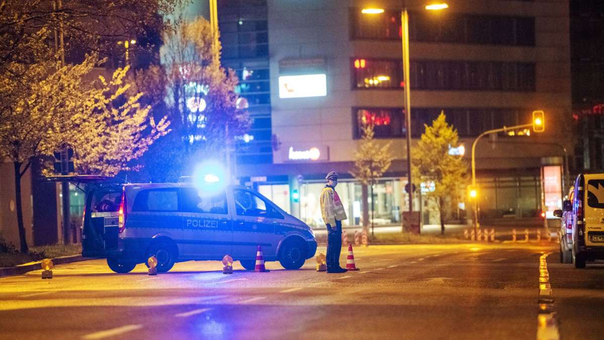 Ausgangssperre  in Stuttgart: Polizei findet weniger Nachtverbotssünder