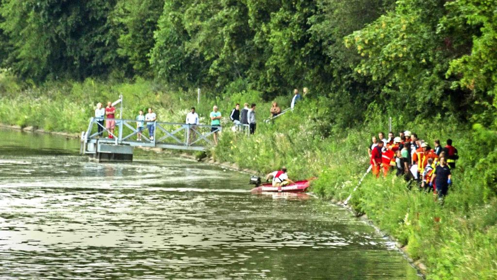 Tödlicher Unfall in Remseck: 17-Jähriger stirbt nach Sturz in den Neckar