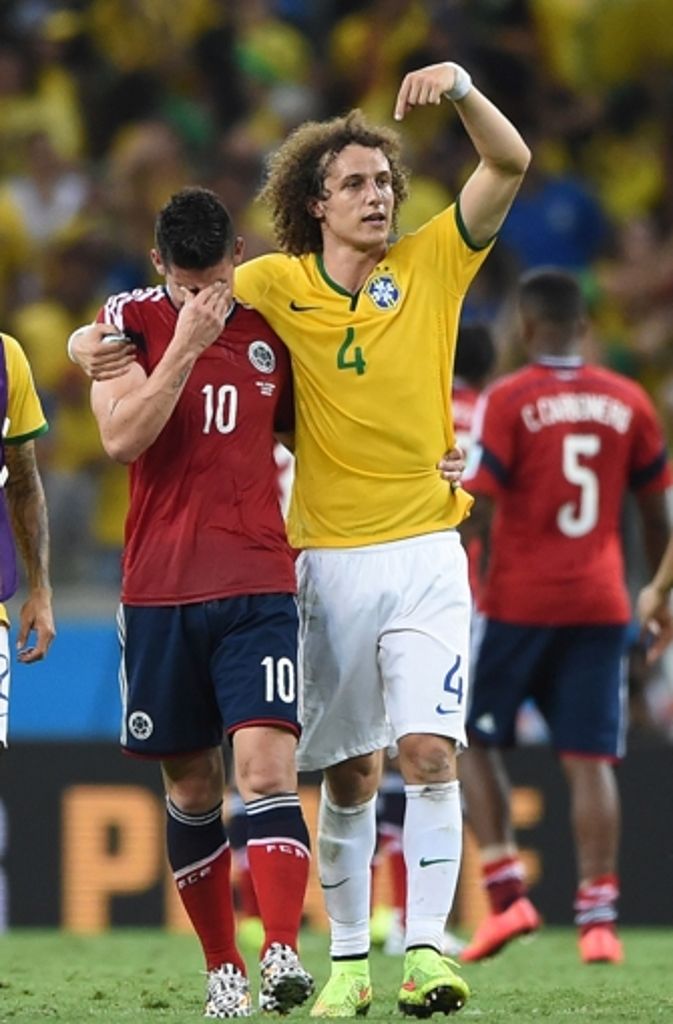 Trotzdem siegte Brasilien mit 2:1 und David Luiz spendete Gegenspieler Rodriguez Trost.